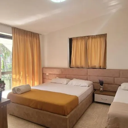 Hotel Dor' Beachfront